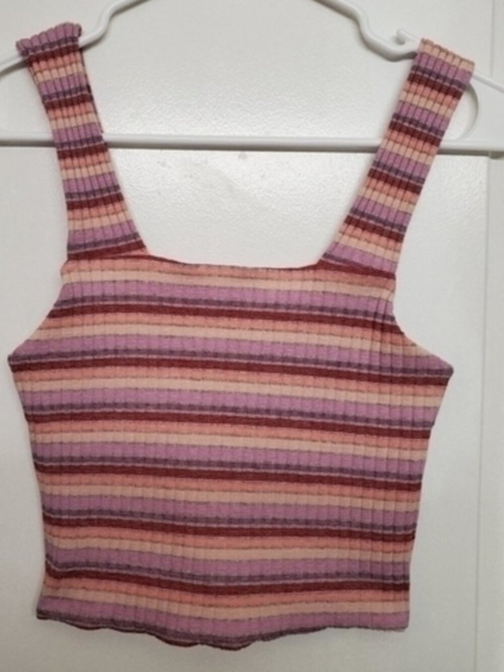 Eagle striped crop‎ top. Size small. Like new.